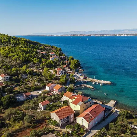 Apartman Nensi Kukljica