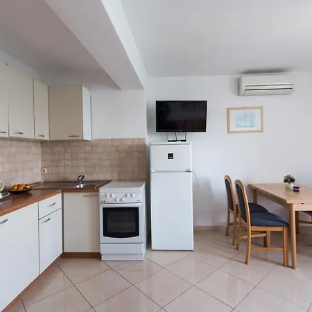 Nensi Apartman