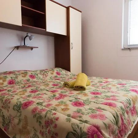 Nensi Apartman *