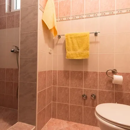 Nensi Apartman Kukljica