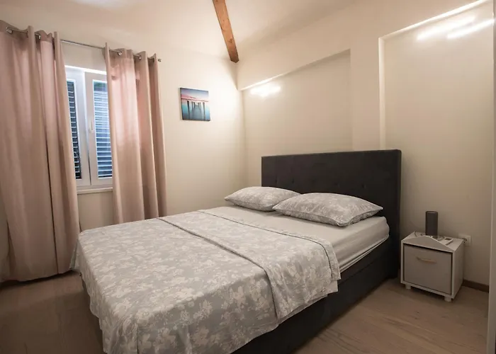 Nensi Apartman Kukljica