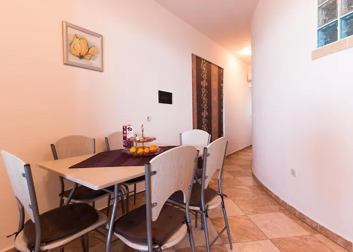 Apartmán Nensi *